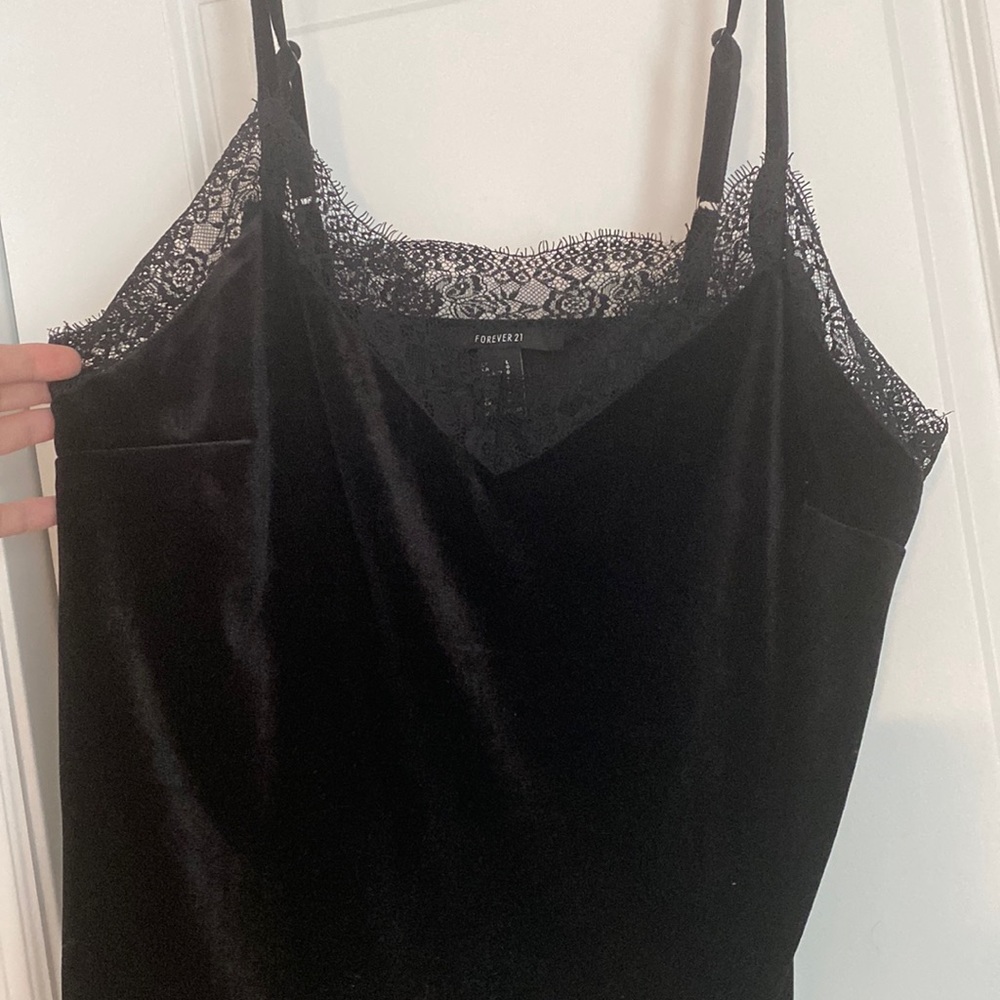 Velvet and lace tank top